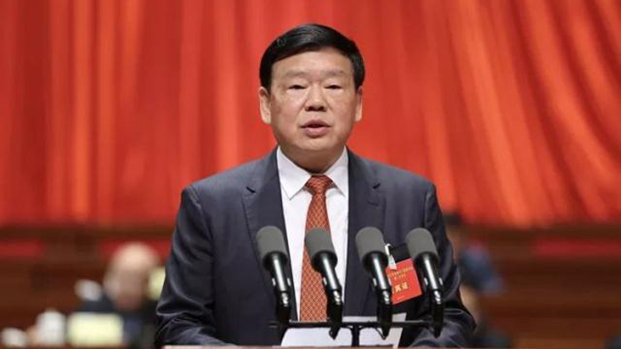 省委书记娄勤俭这场讲话不到半小时，却火了这几句诗